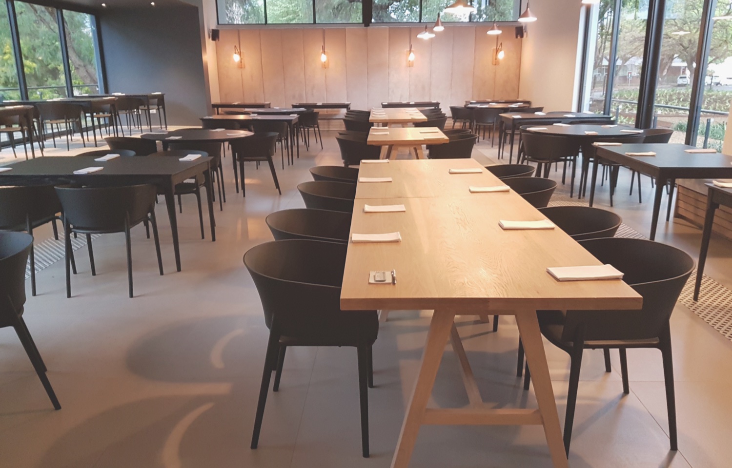 Contract furniture manufacturing for the Four Cousins restaurant.